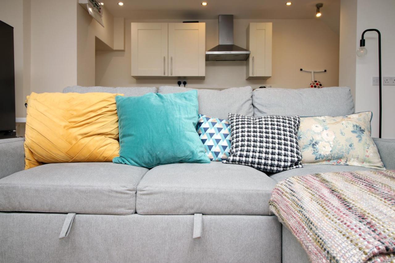 Flat 1 Batheaston By Mia Living Stylish 1 Bedroom Property With Free Parking Exteriér fotografie