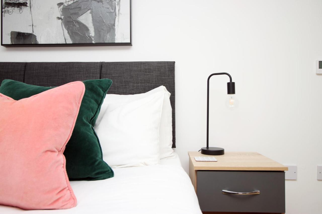 Flat 1 Batheaston By Mia Living Stylish 1 Bedroom Property With Free Parking Exteriér fotografie